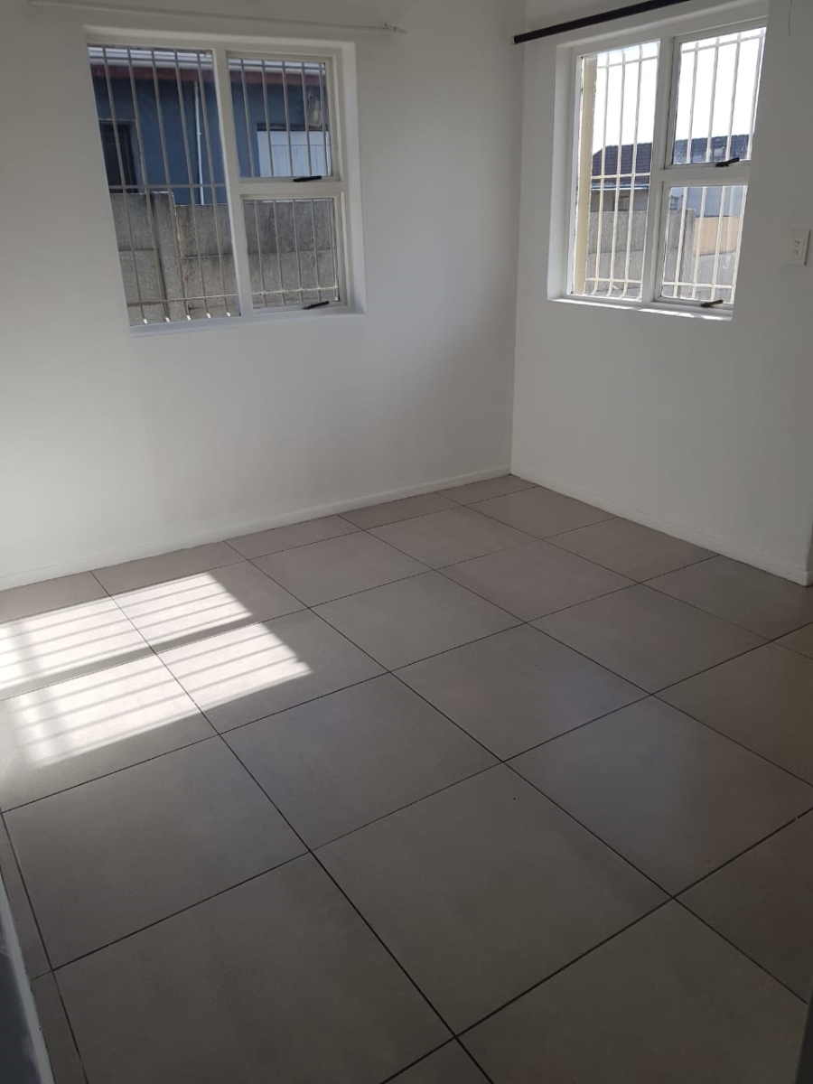 2 Bedroom Property for Sale in Highbury Park Western Cape